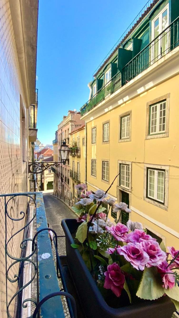 Chiado Apartment With Terrace 1 Lisboa المظهر الخارجي الصورة
